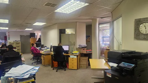 379 Lynnwood Road, Pretoria Stegmann attorneys offices has a 760m² Office Space Available To Let (25)